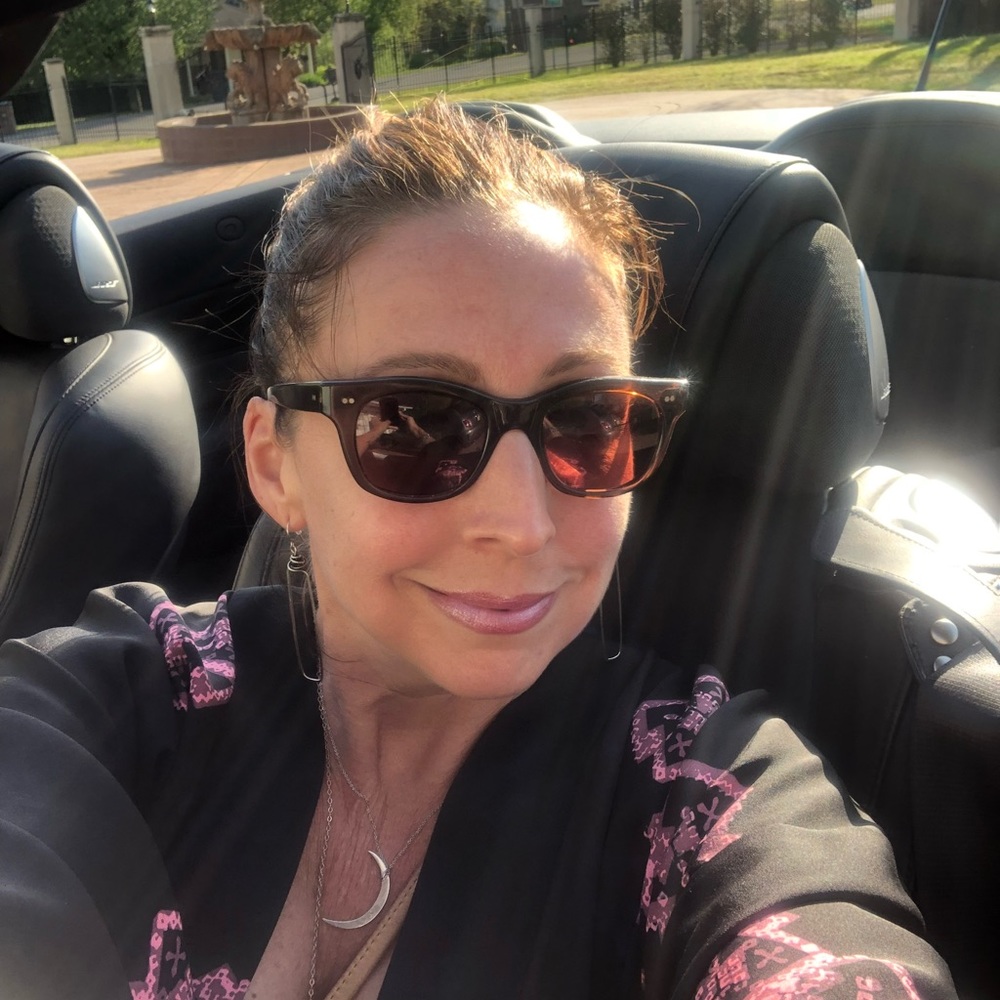 Meet your Posher, Tracy